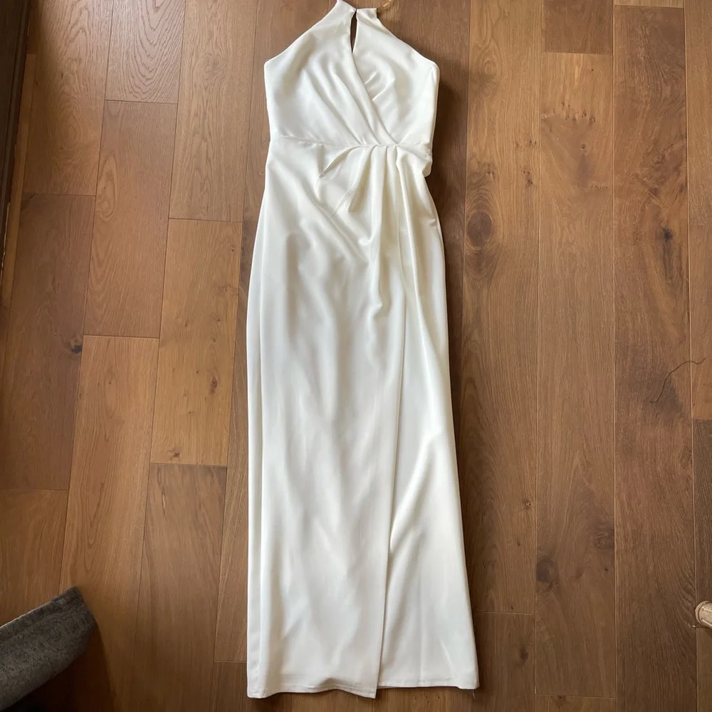 JS Collection Formal Gown - Picture 4 of 5